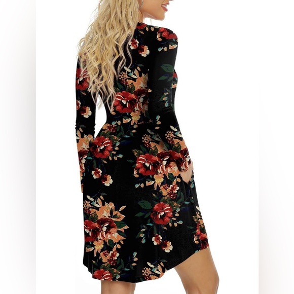 NWT Long Sleeve Swing Dress with Pockets - Picture 2 of 4